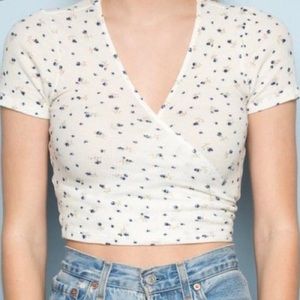 Brandy melville wrap top